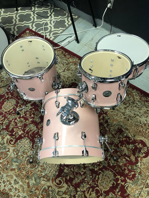 PDP New Yorker Pale Rose Sparkle 4pc Drum Set