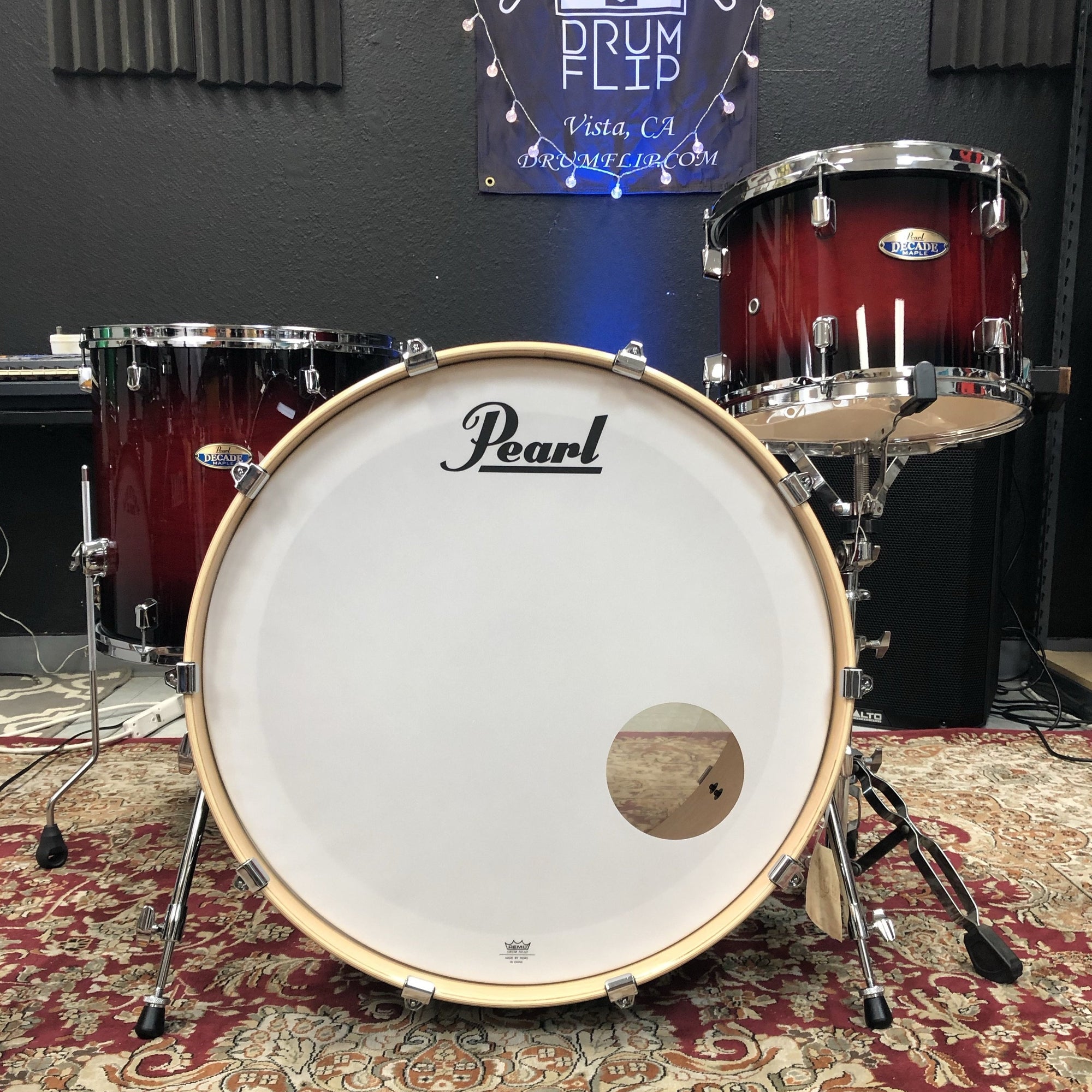 Pearl Decade Maple Gloss Red Burst 3pc Drum Set