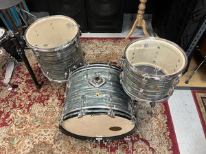 Ludwig Blue Oyster 1966 3pc Drum Set