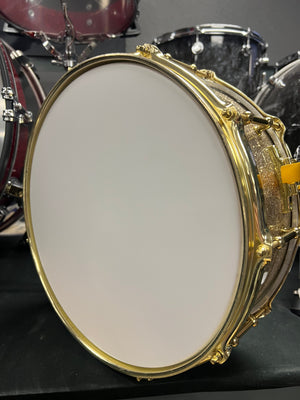 On The Edge 14x5.5” Gold Glitter Snare Drum