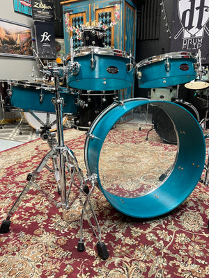 On The Edge Teal 4pc Drum Set