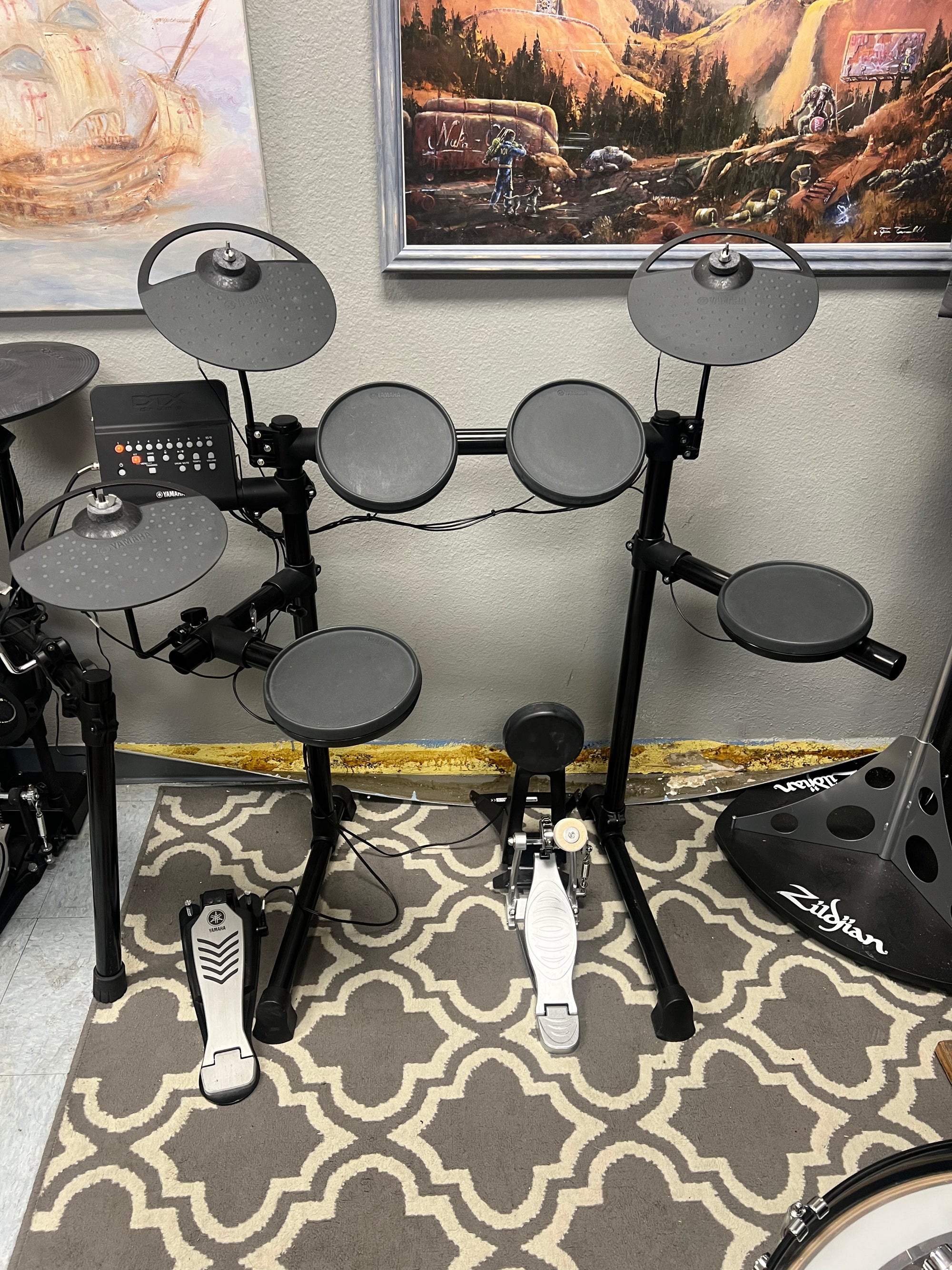 Yamaha DTX430K Electronic Drum Set