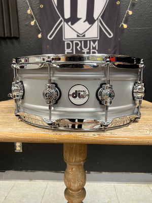 DW 14x5.5” Design Matte Aluminum Snare Drum