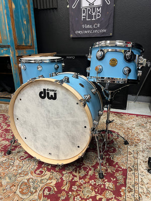 DW Collectors Jazz Series Robins Egg Blue 3pc Drum Set