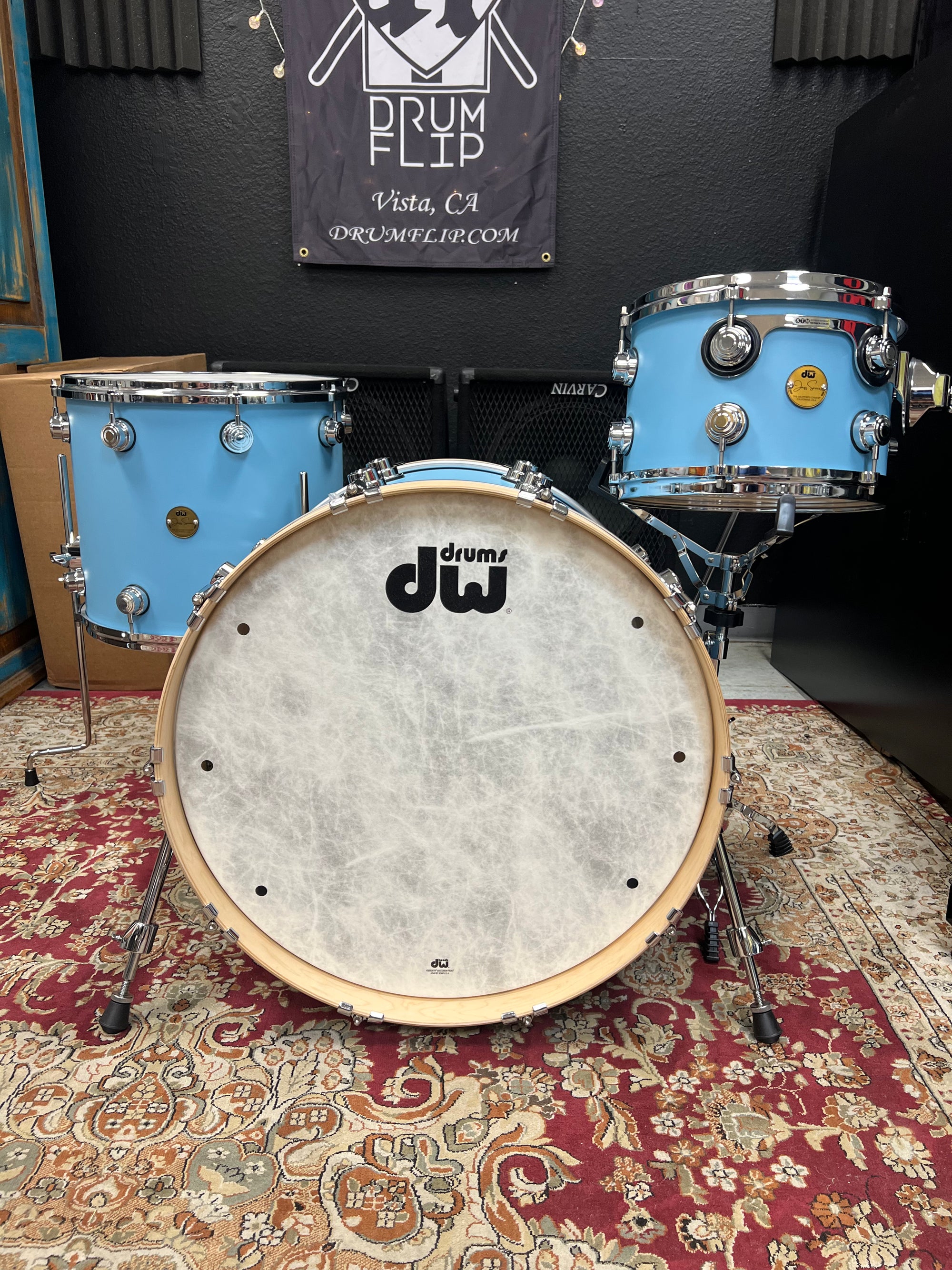 DW Collectors Jazz Series Robins Egg Blue 3pc Drum Set