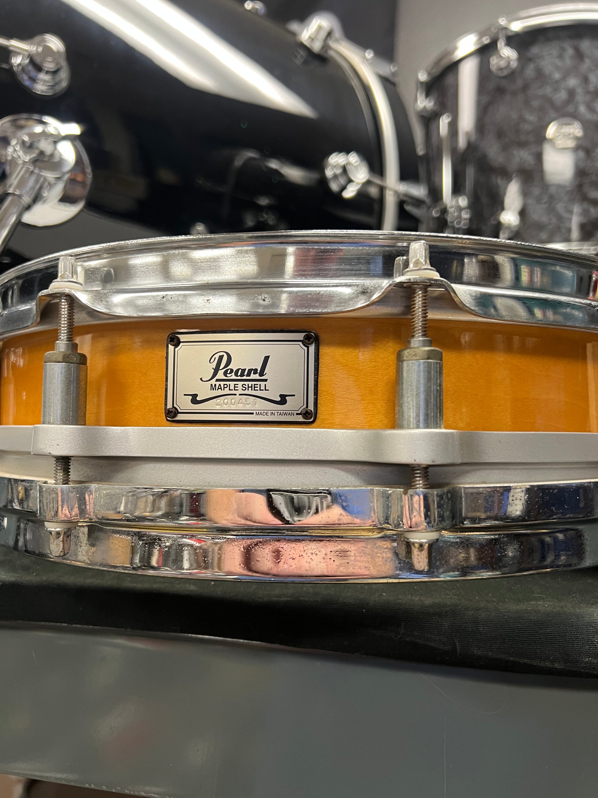 Pearl 14x3.5” Maple Free Floater Snare Drum