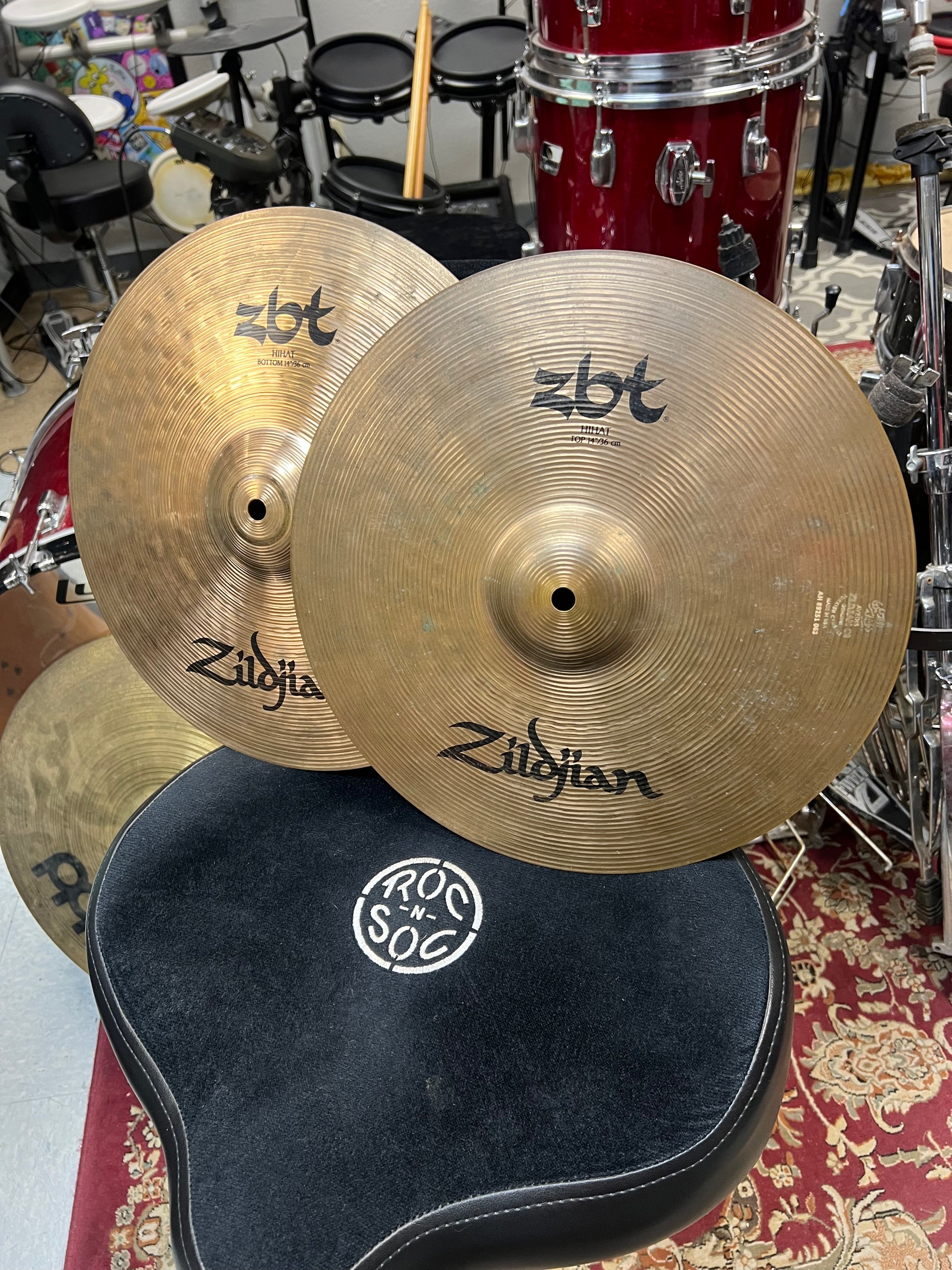 Zildjian 14” ZBT Hi hat Cymbals