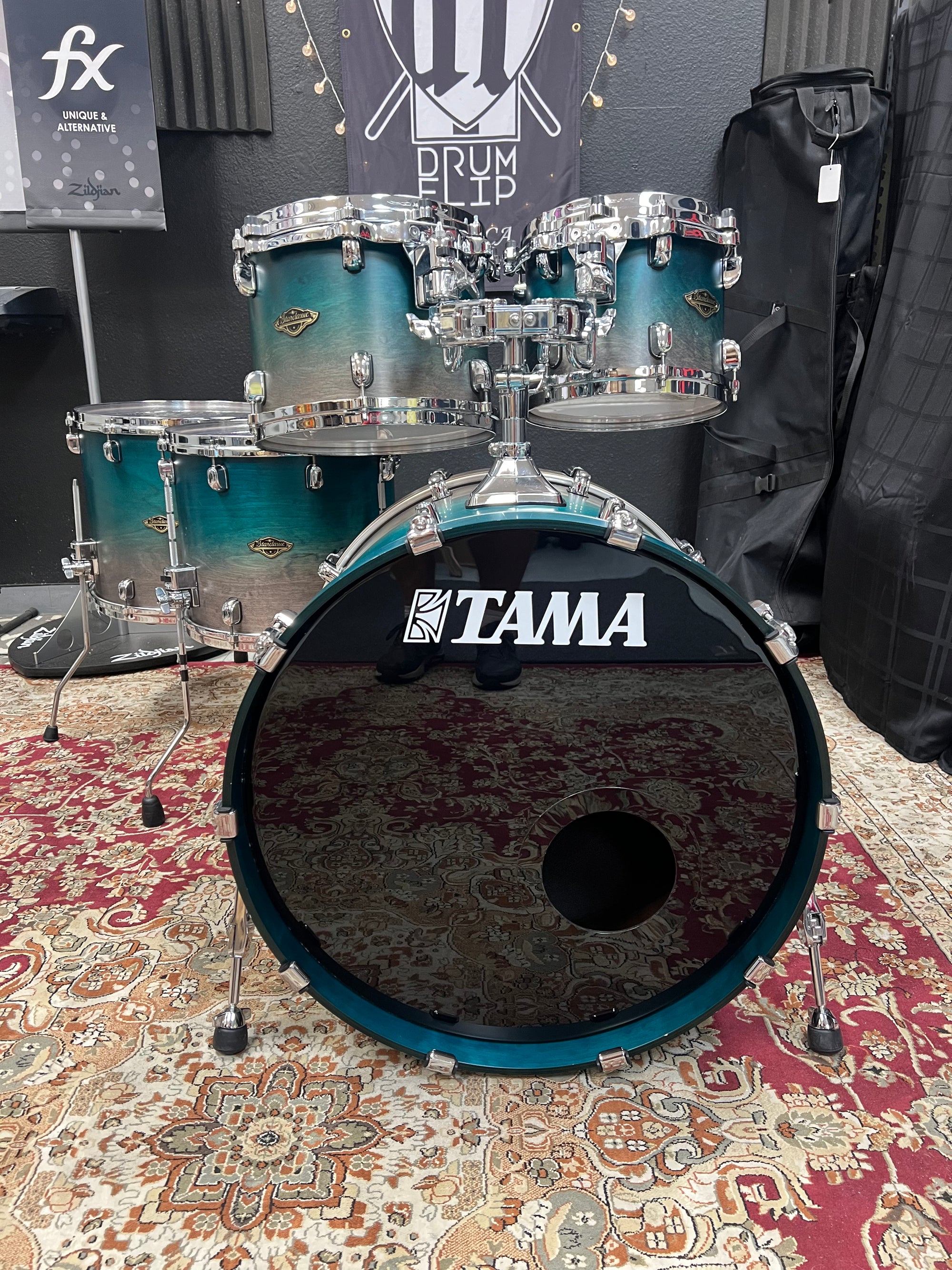 Tama Starclassic Walnut Birch Satin Sapphire Fade 5pc Drum Set