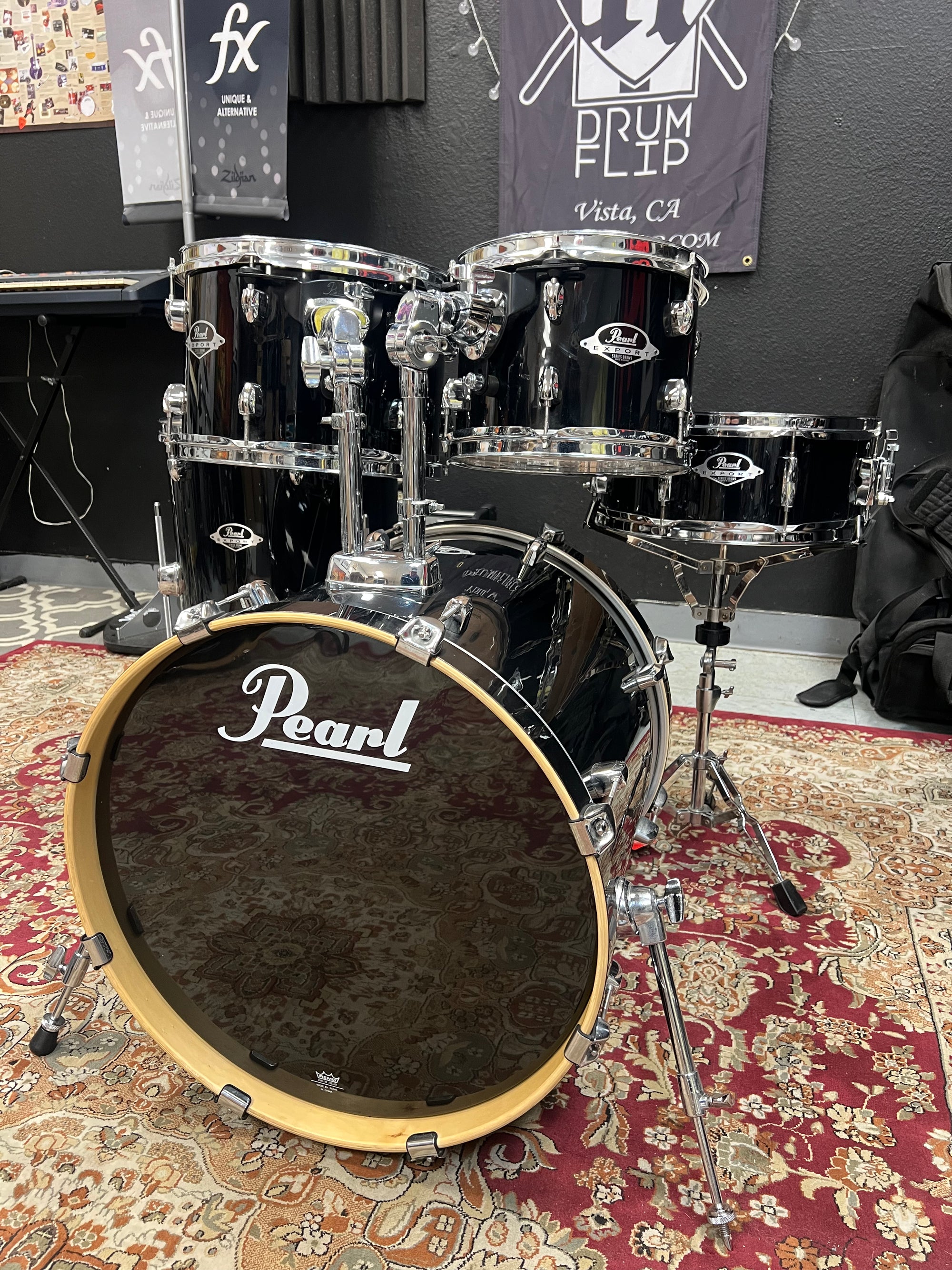 Pearl Export 5pc Jet Black Drum Set