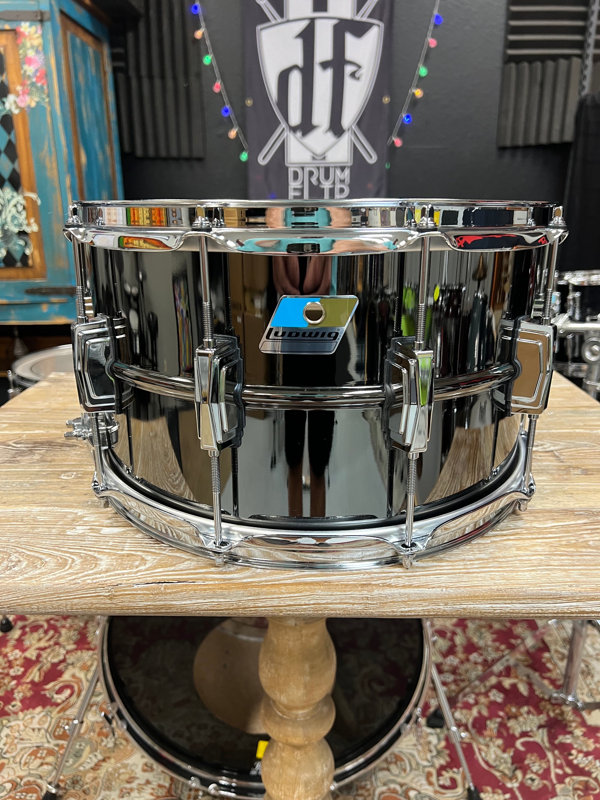 Ludwig Black Beauty 14x8” Snare Drum LB408B