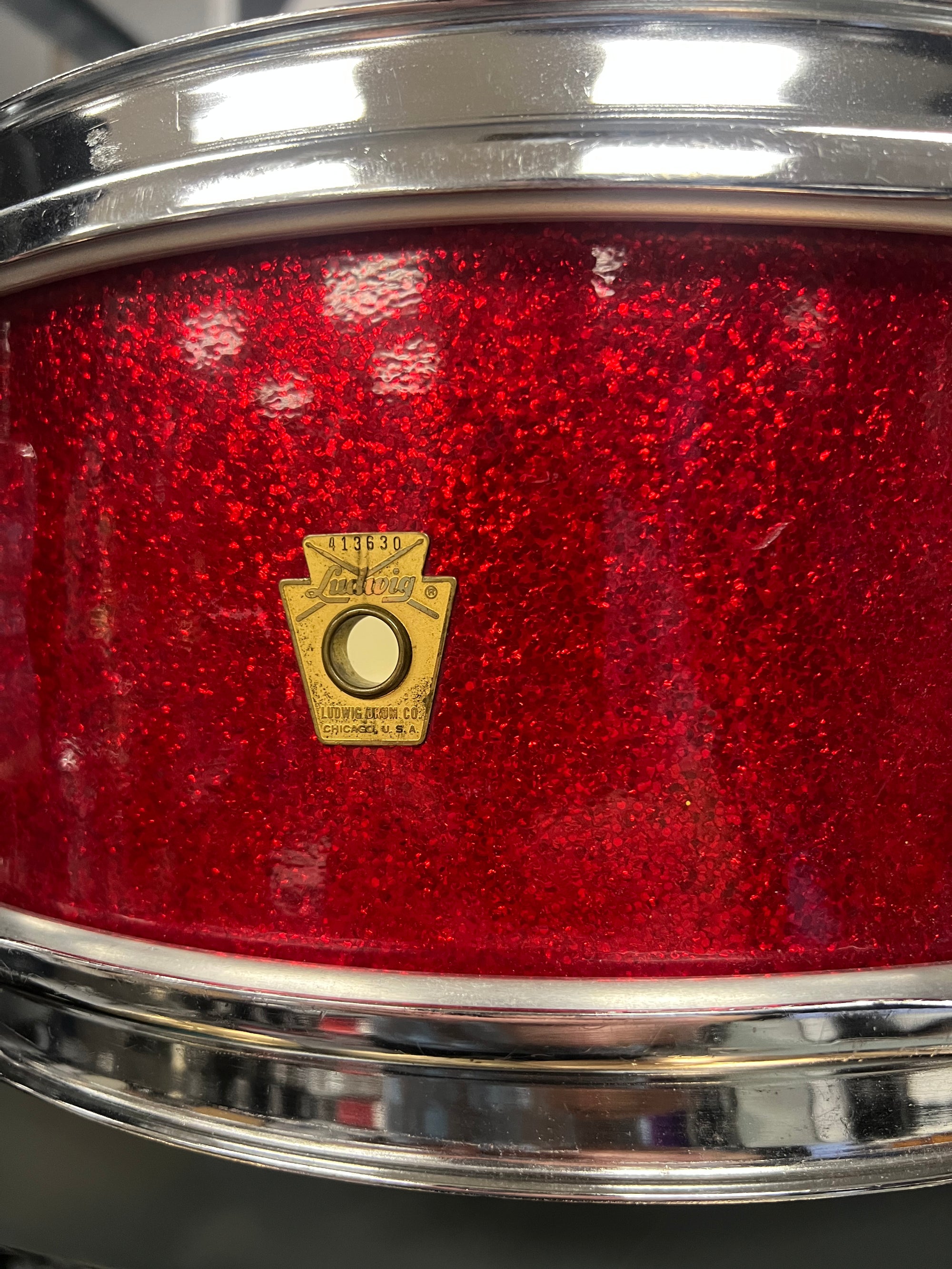 Ludwig Pioneer Red Sparkle 14x5” Snare Drum