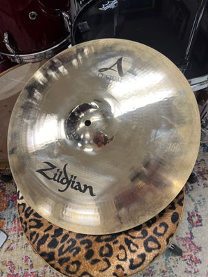 Zildjian 16” A Custom Crash Cymbal