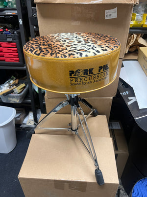 Pork Pie Gold With Leopard Print Throne