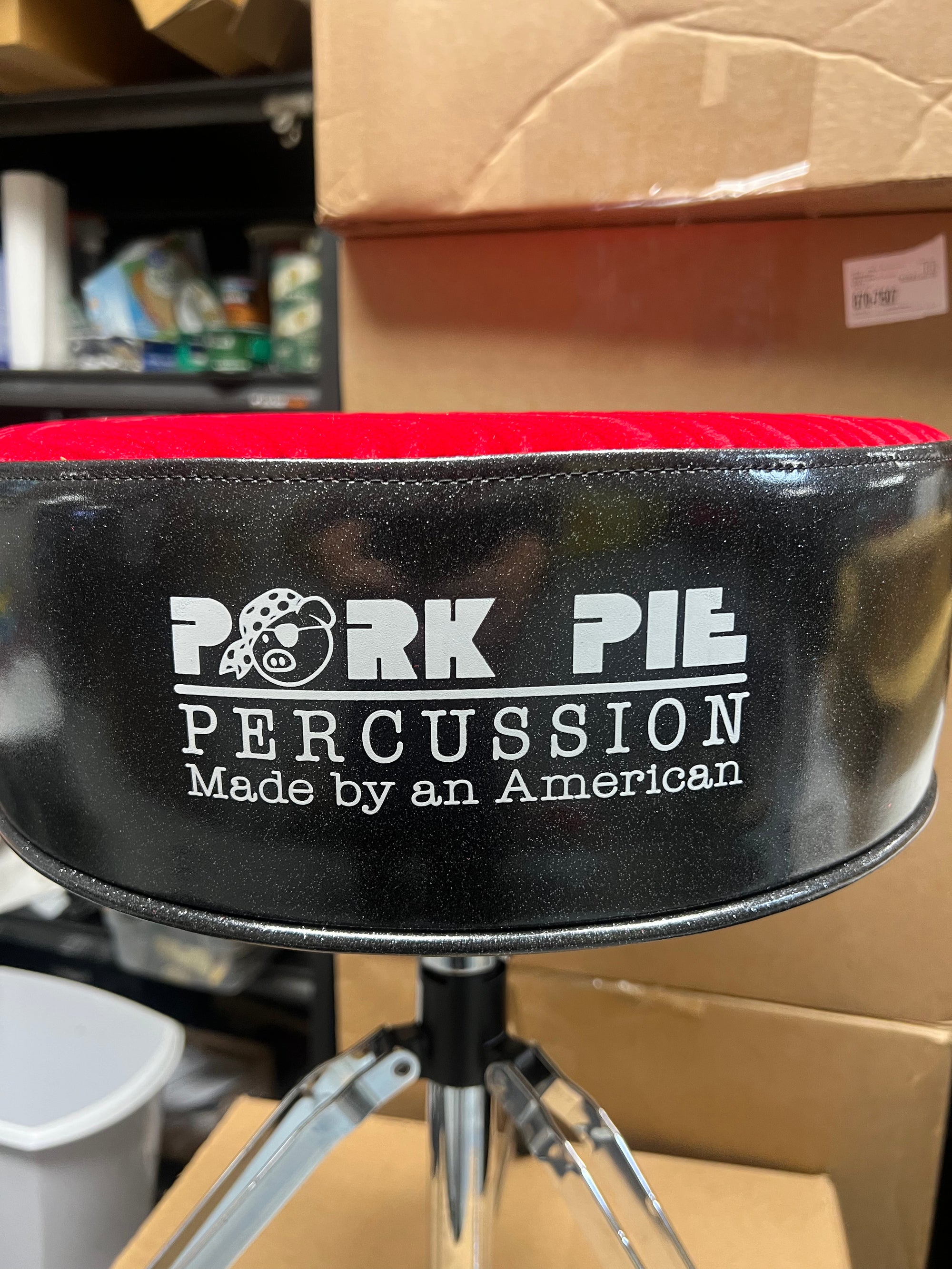 Pork Pie Black Sparkle With Red Crush Print Throne