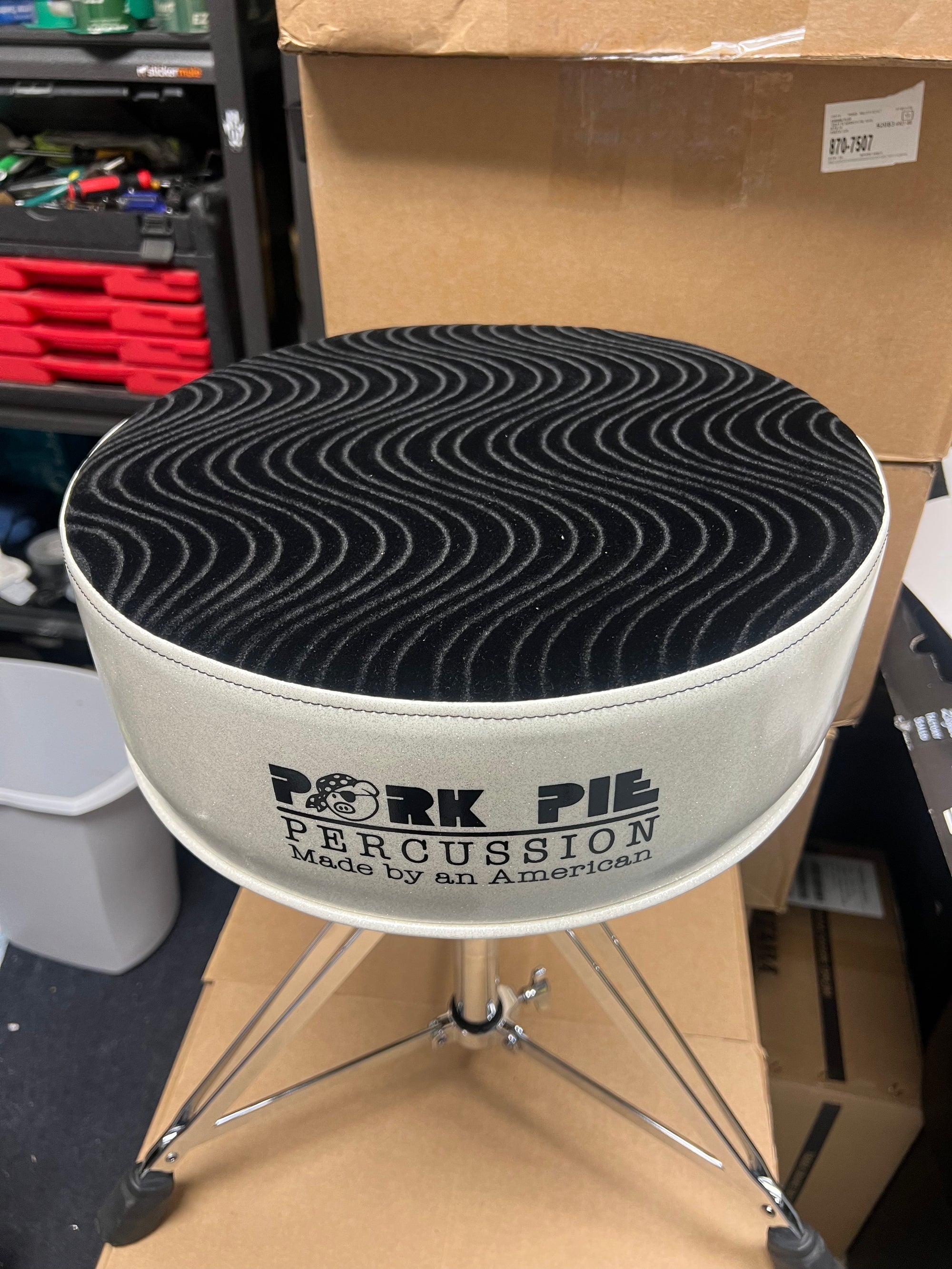 Pork Pie White Sparkle With Black Crush Print Throne