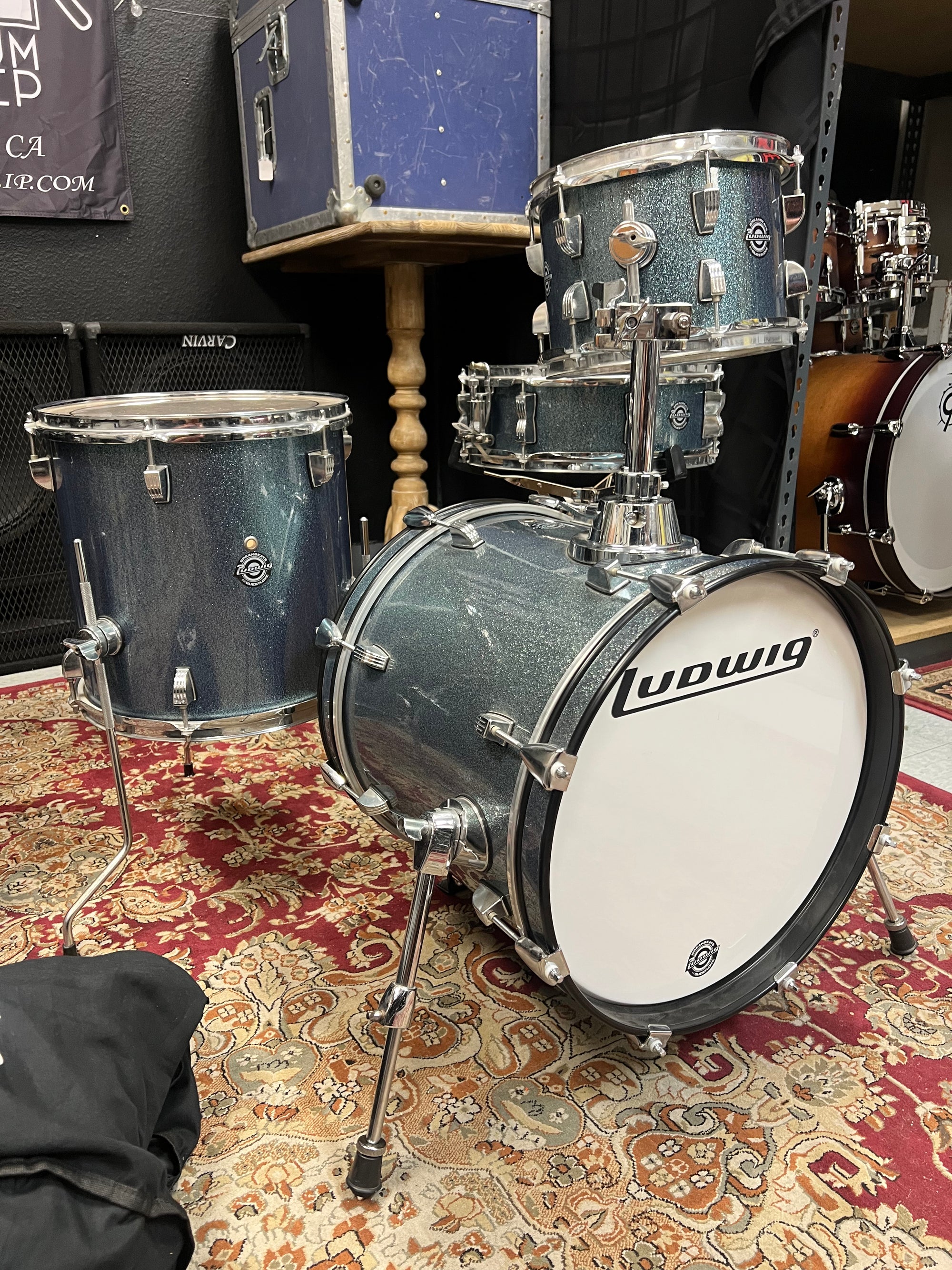 Ludwig Breakbeats 4pc Blue Sparkle Drum Set