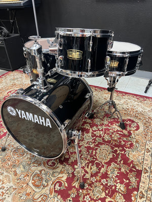 Yamaha Manu Katche Black 4pc Drum Set