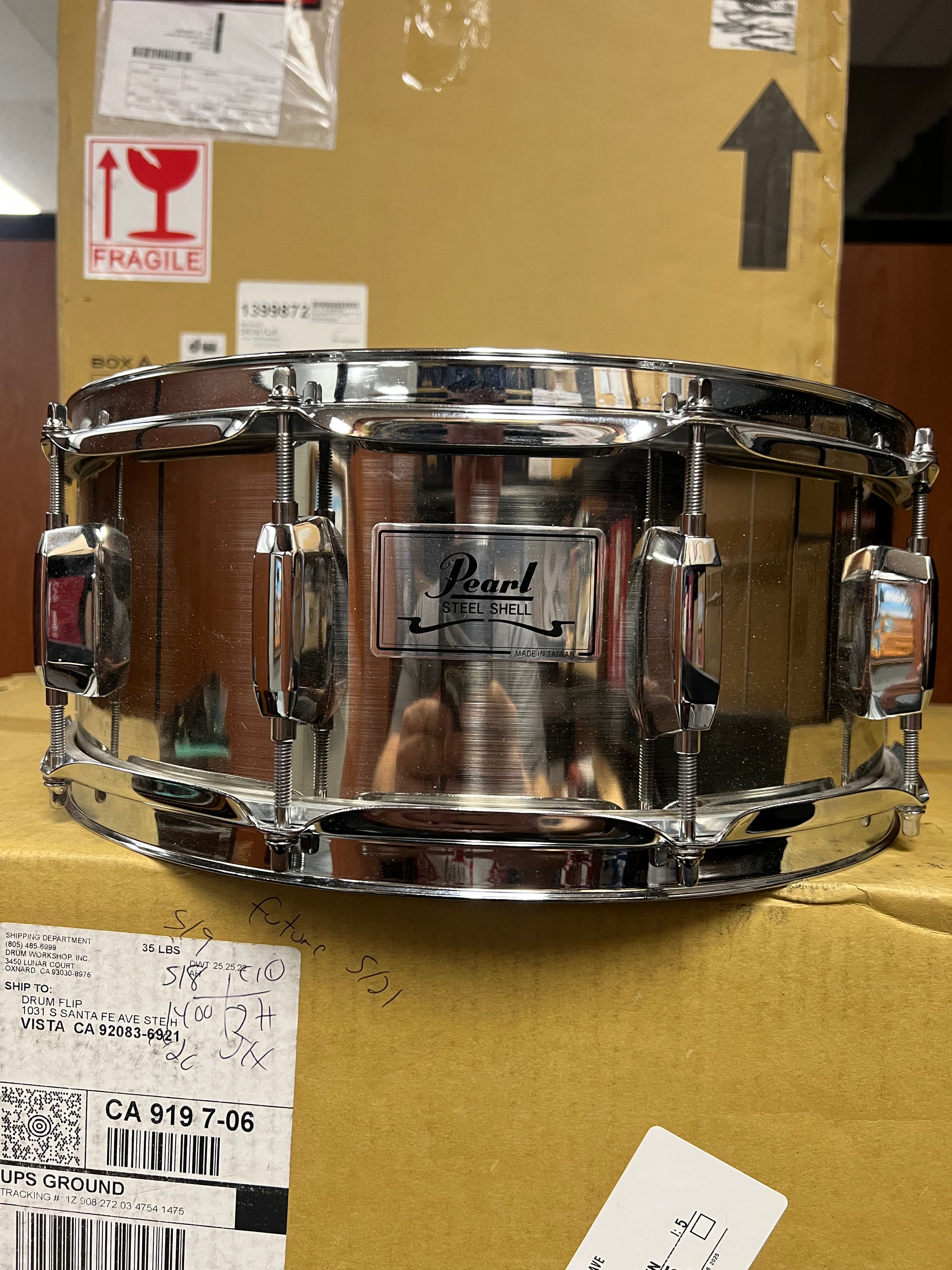 Pearl 14x5.5” Steel Snare Drum