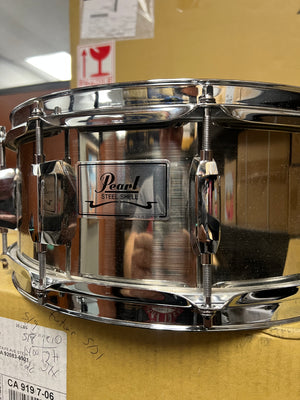 Pearl 14x5.5” Steel Snare Drum