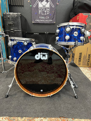 DW Collectors Blue Moonstone 3pc Drum Set