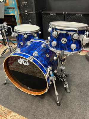 DW Collectors Blue Moonstone 3pc Drum Set