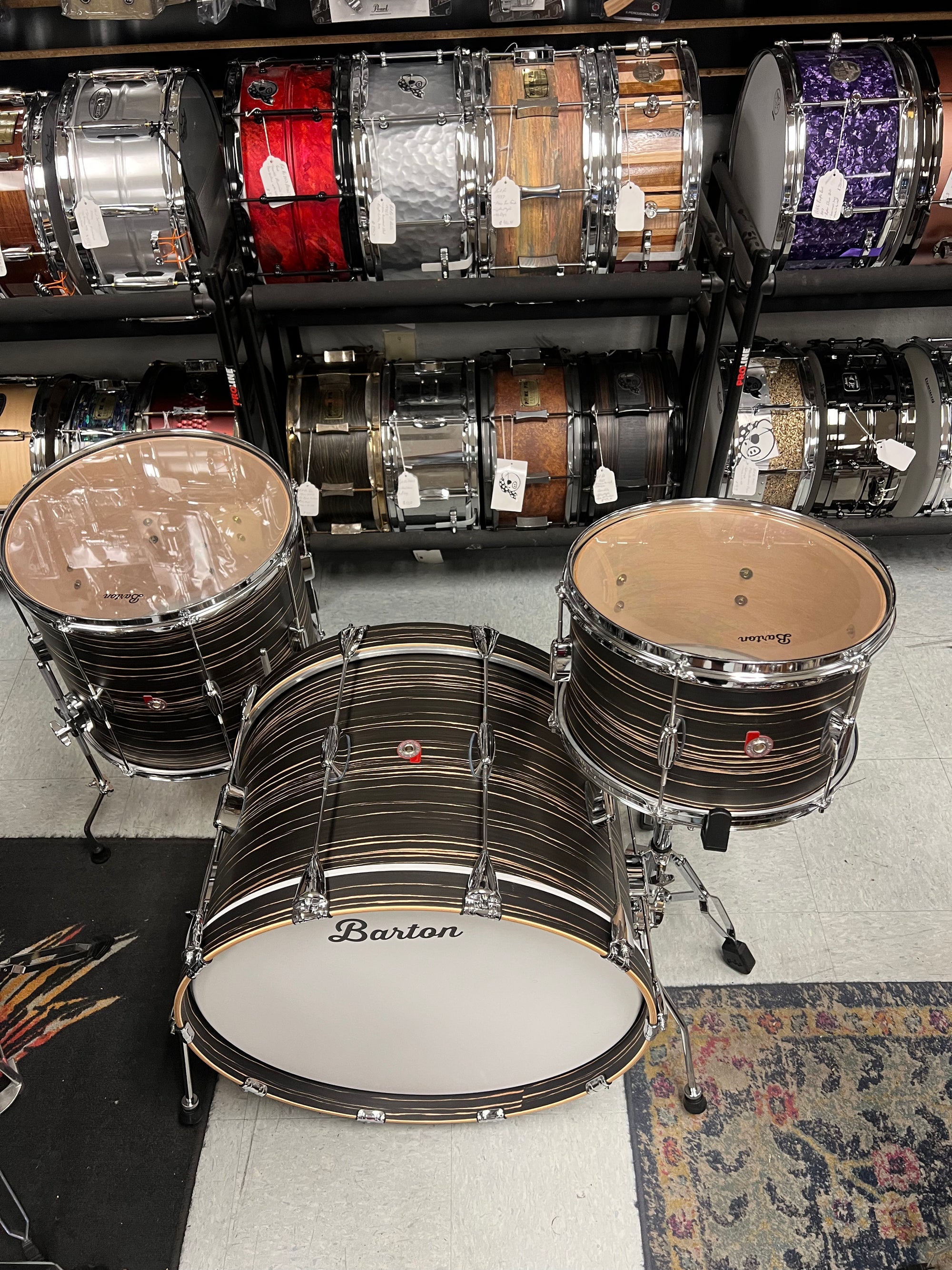 Barton Ebony Essential Beech Drum Set