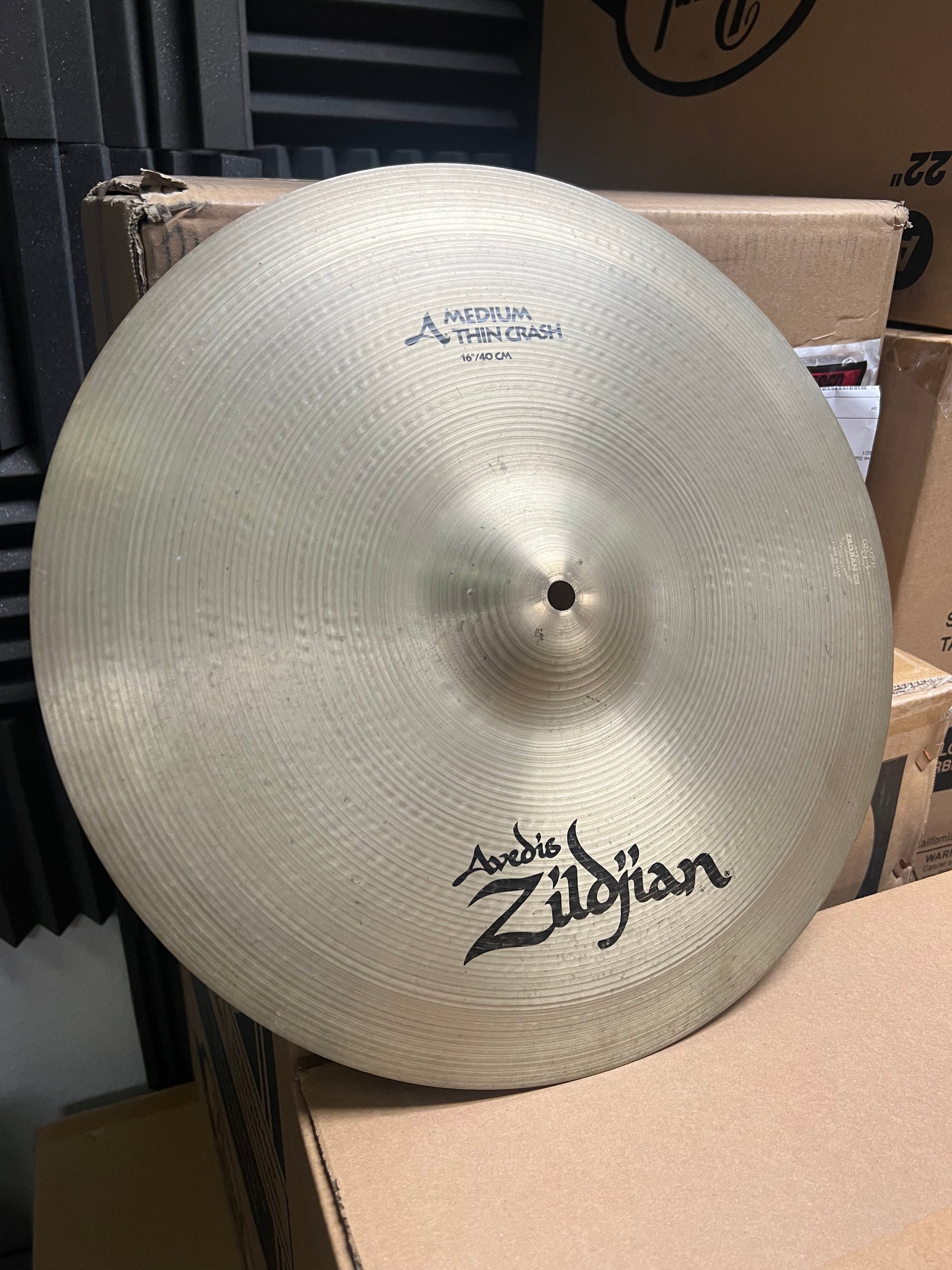Zildjian 16” A Mediun thin crash  Cymbal