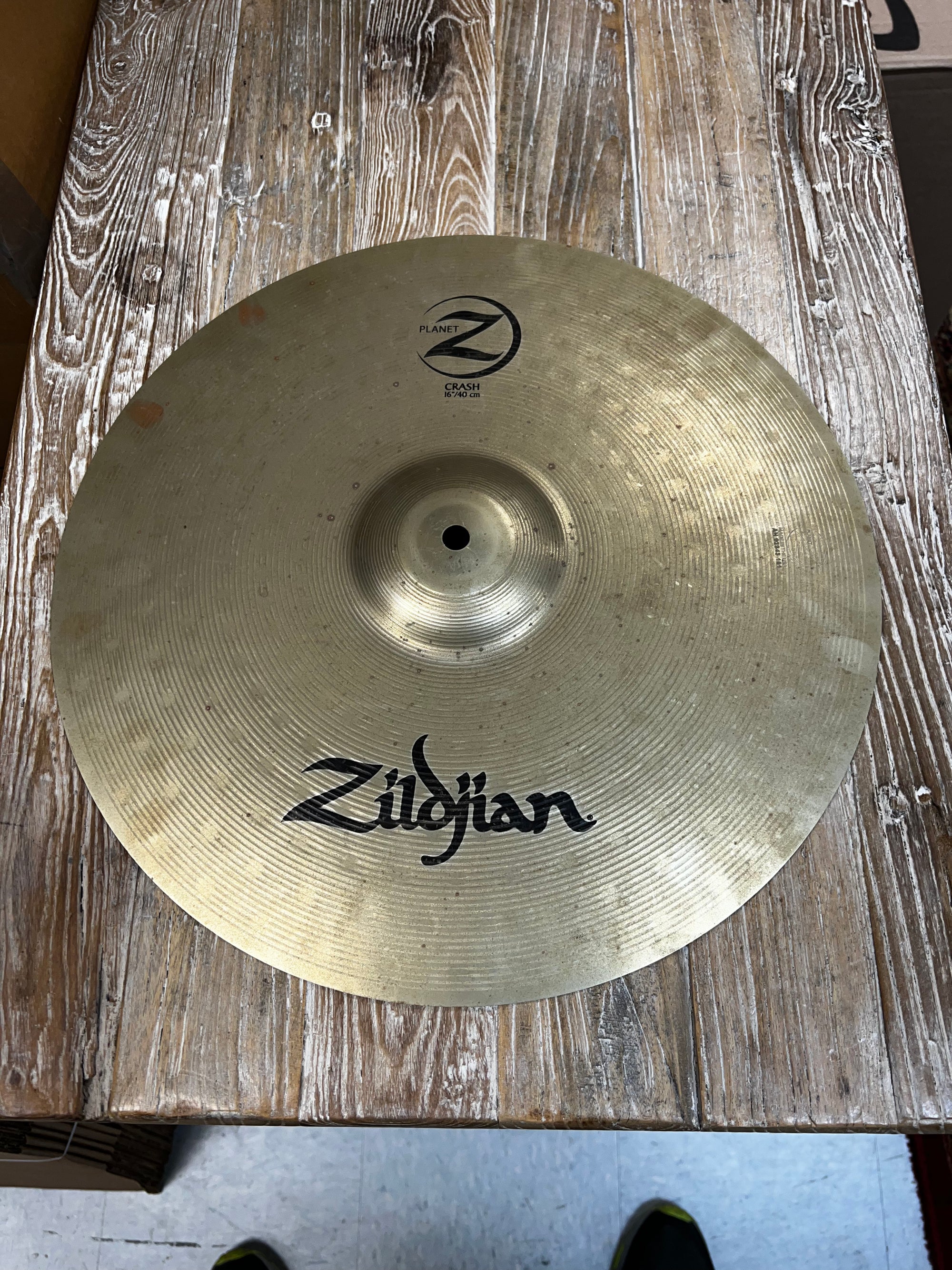 Zildjian 16” planet z crash